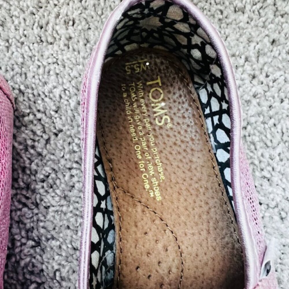 TOMS Sparkly Glitter Shoes size 5.5 - Picture 6 of 7